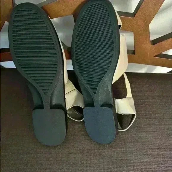 Just comfort women Sandel - Picture 4 of 8